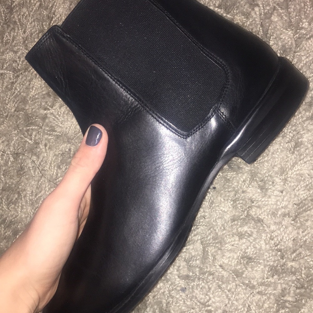 BNIB! Leather ASOS Chelsea boots! - Picture 3 of 8